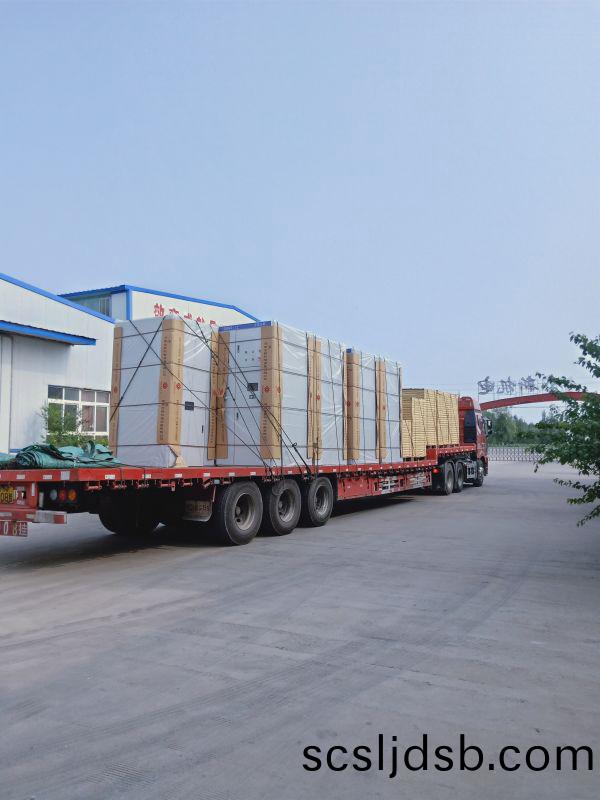 髮(fa)貨(huo)現場