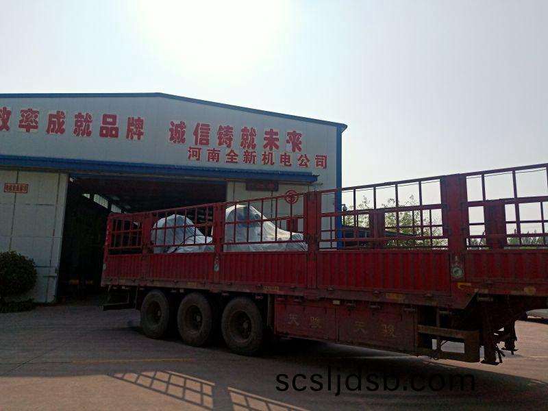 2檯1200kw660油田專(zhuan)用電(dian)機髮(fa)貨(huo)